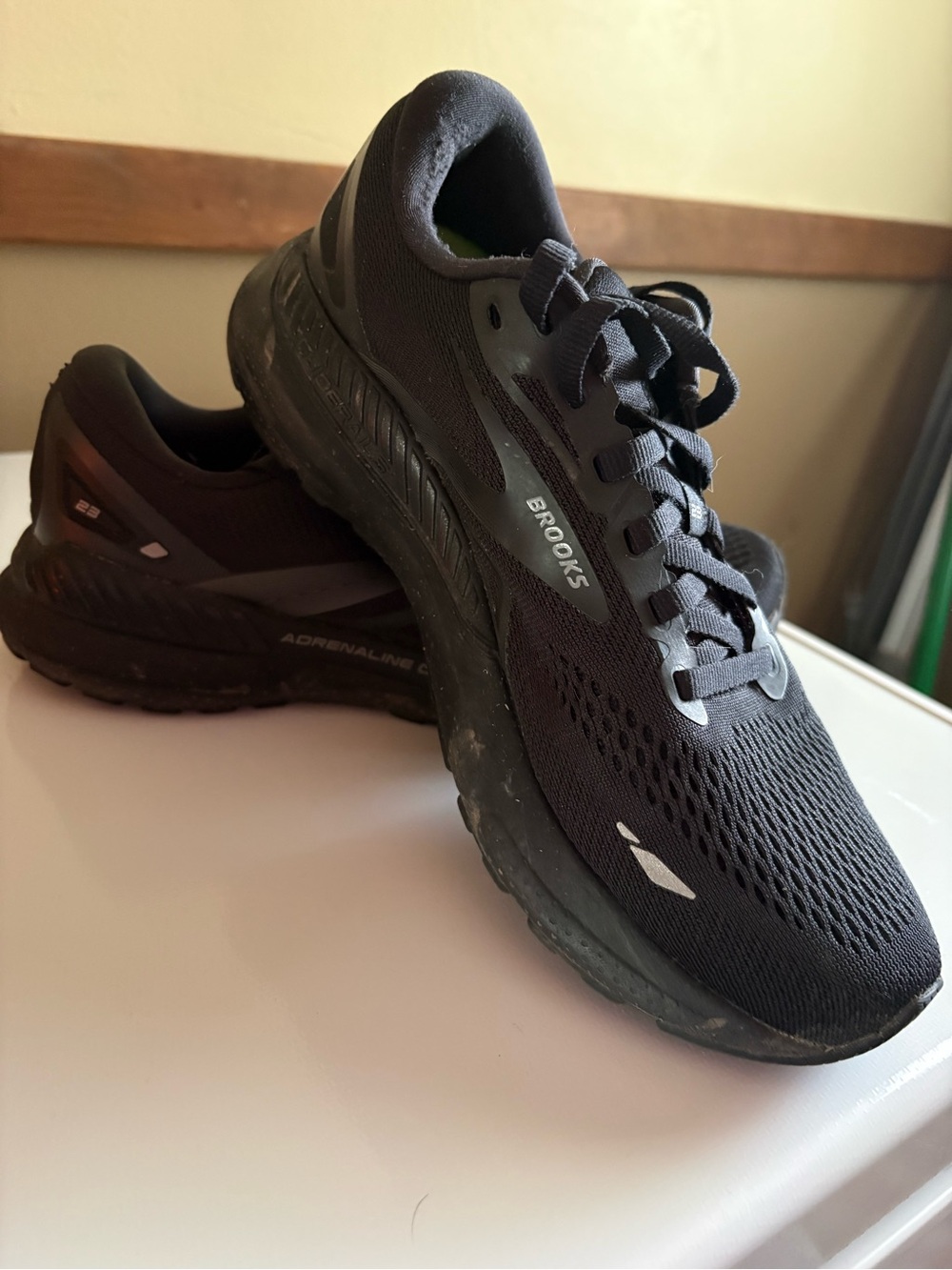 Brooks Black Men's Running Shoes - Adrenaline GTS